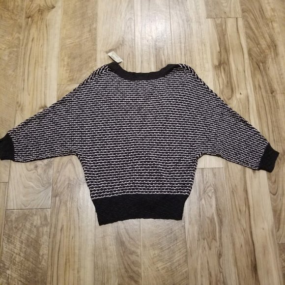 New AMERICAN EAGLE Cardigan Sweater Size S Womens Button Down V Neck Gray Pink - Picture 5 of 11